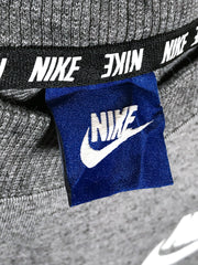 Nike Cropped Sweater